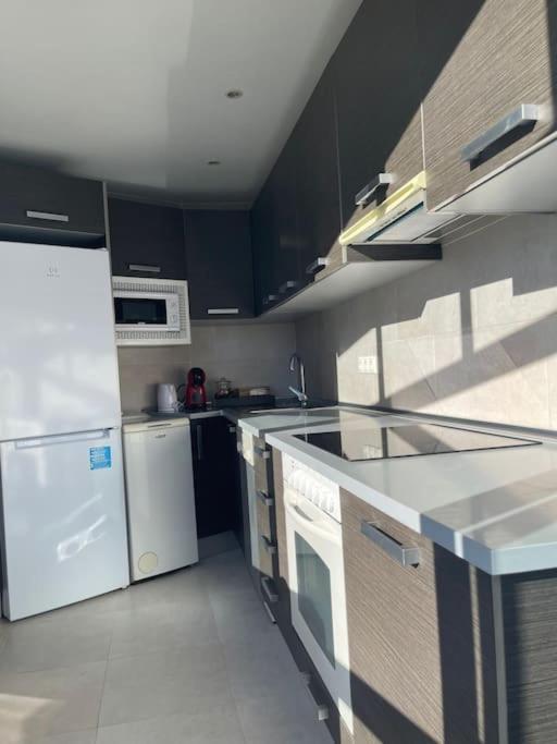 Soleado Y Luminoso Apartamento 丰希罗拉 外观 照片